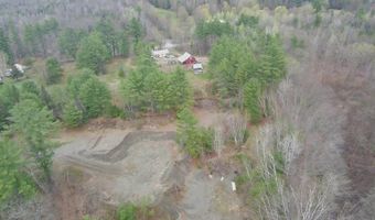 7 Howard Siding Ln, Abbot, ME 04406