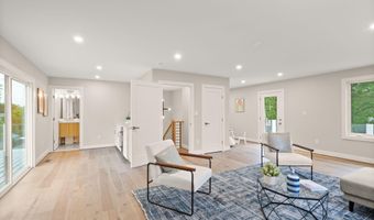 5709 5TH St S, Arlington, VA 22204