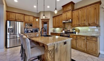 4820 N Indian Oak St, Bel Aire, KS 67226