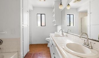 2070 Caaraway St, Escondido, CA 92026
