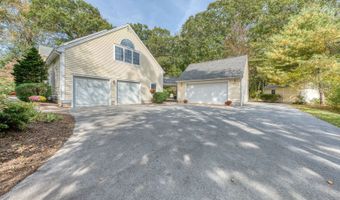 34 Hanover Farms Rd, Bolton, CT 06043