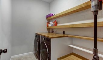 213 Dell View Dr, Arnold, MO 63010