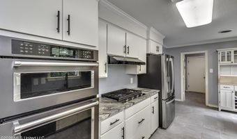 103 Covewood Rd, Brandon, MS 39047