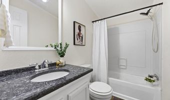922 Poplar St, Alcoa, TN 37701