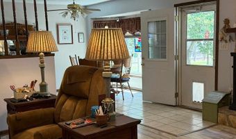 1304 Jeffery Ln, Bainbridge, GA 39817