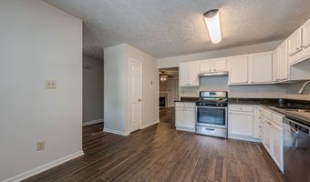 6614 Meadow Grn, Peachtree Corners, GA 30092