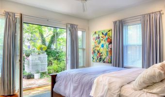75 Mary St, Newport, RI 02840