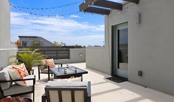 2511 State St, Carlsbad, CA 92008