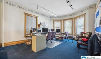 1702 W Walnut St, Allentown, PA 18104