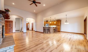 27 Hilltop Drive Dr, Buffalo, WY 82834