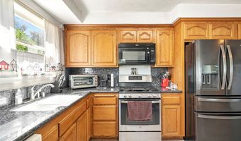 2243 N Nutmeg St, Escondido, CA 92026