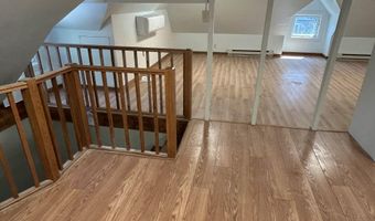 911 Pine St, Atlantic, IA 50022