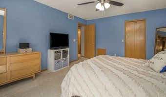 15634 Garnet Way 21, Apple Valley, MN 55124