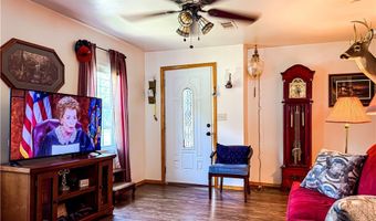 614 NE 2nd St, Atkins, AR 72823