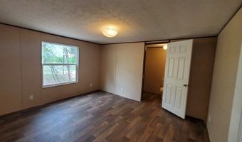 9990 Crow Ln 3, Adkins, TX 78101