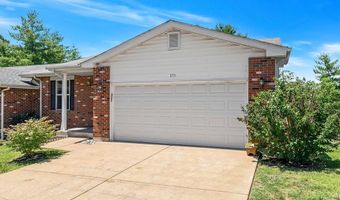 355 Oak Ridge Pkwy, Arnold, MO 63010