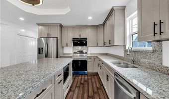 213 BEAVER Dr, Arabi, LA 70032