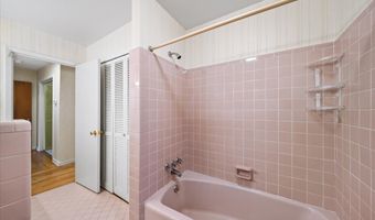 1570 Nantahalla Dr, Atlanta, GA 30329