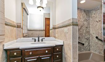 1133 N Thatcher Ln, Addison, IL 60101
