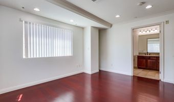 700 S Ardmore Ave 204, Los Angeles, CA 90005