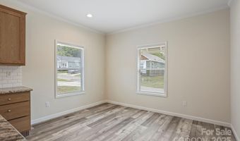 121 Bellamy Rd 26, Asheville, NC 28806