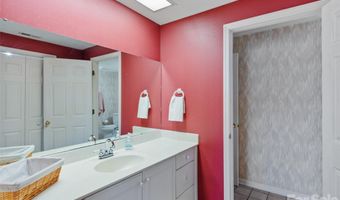 126 Hillcrest Dr, Barnardsville, NC 28709