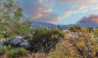 668 Starbright Ln, Alpine, CA 91901