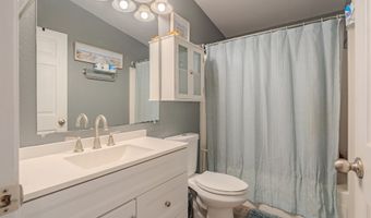 308 SADDLE Rd, Amboy, WA 98601