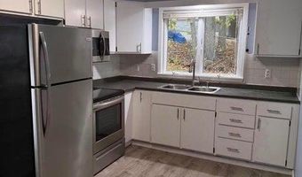 7 Elgin St B, Albany, NY 12205