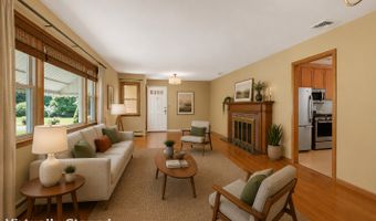 30 Maple Row, Bethel, CT 06801