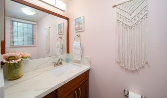 3182 Kuau St 702, Kailua, HI 96734