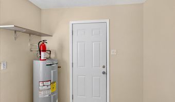 15600 Glen Dr, Biloxi, MS 39532