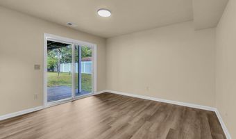 32 Pine Tree Dr, Bayville, NJ 08721