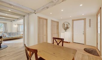 3 York St, Augusta, ME 04330