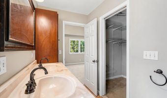 205 S LOCUST St, Ambler, PA 19002