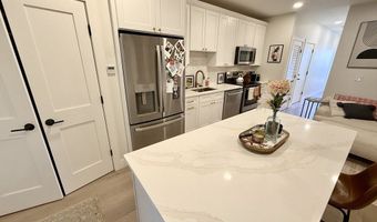 120 Emerson St 3, Boston, MA 02127