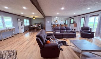 621 Hwy 62 W, Ash Flat, AR 72513
