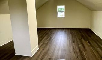 75 E BROWNING Rd, Bellmawr, NJ 08031