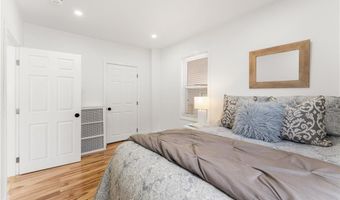 124 Vine St, East Providence, RI 02914