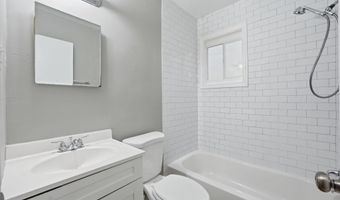 16 GALVESTON Pl SW, Washington, DC 20032