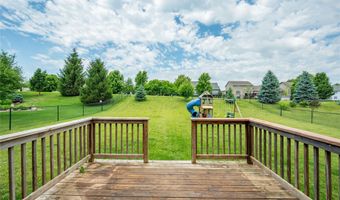 506 NW Ridgeline Dr, Ankeny, IA 50023
