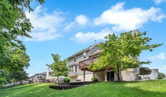 1971 Fox Pointe Dr, Arnold, MO 63010