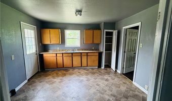 903 Jefferson St, Alice, TX 78332