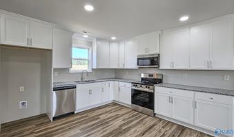 9257 Stanford Rd, Athens, AL 35611
