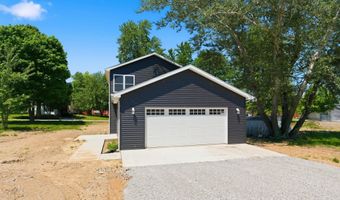 206 W Lincoln St, Ashley, IN 46705