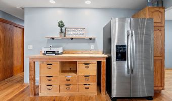 1201 S LEE St, Appleton, WI 54915