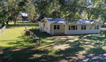 11 Shadow Ln, Apalachicola, FL 32320