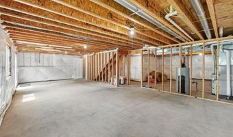 2016 2nd St SW, Altoona, IA 50009