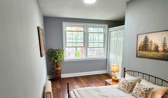 93 W 52ND St, Bayonne, NJ 07002