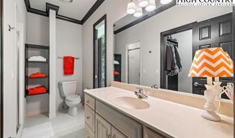 169 Goldfinch Ct, Banner Elk, NC 28604
